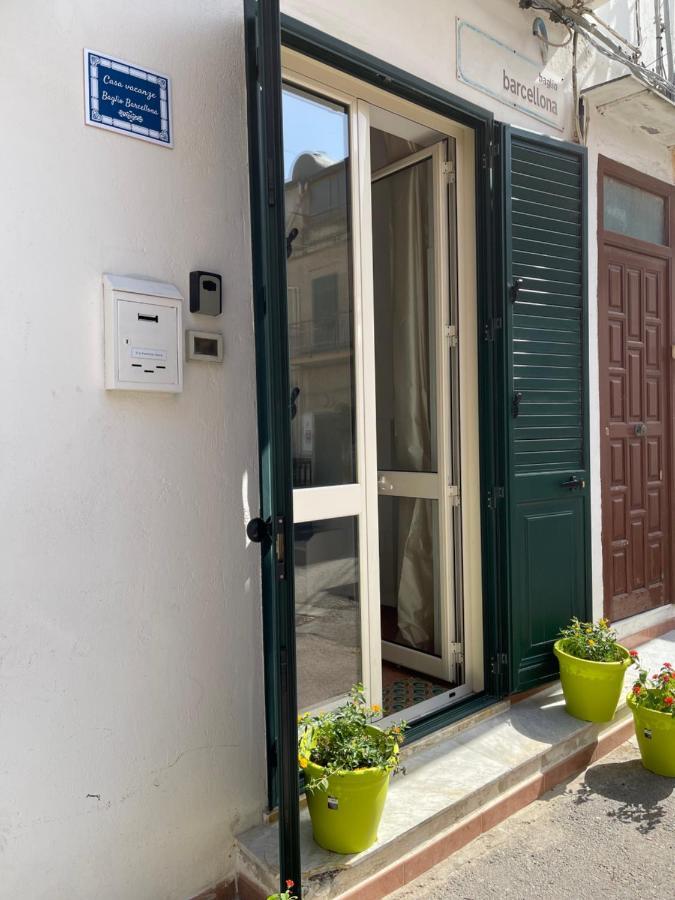 Casa Vacanze Baglio Barcellona Mondello Palermo Bagian luar foto