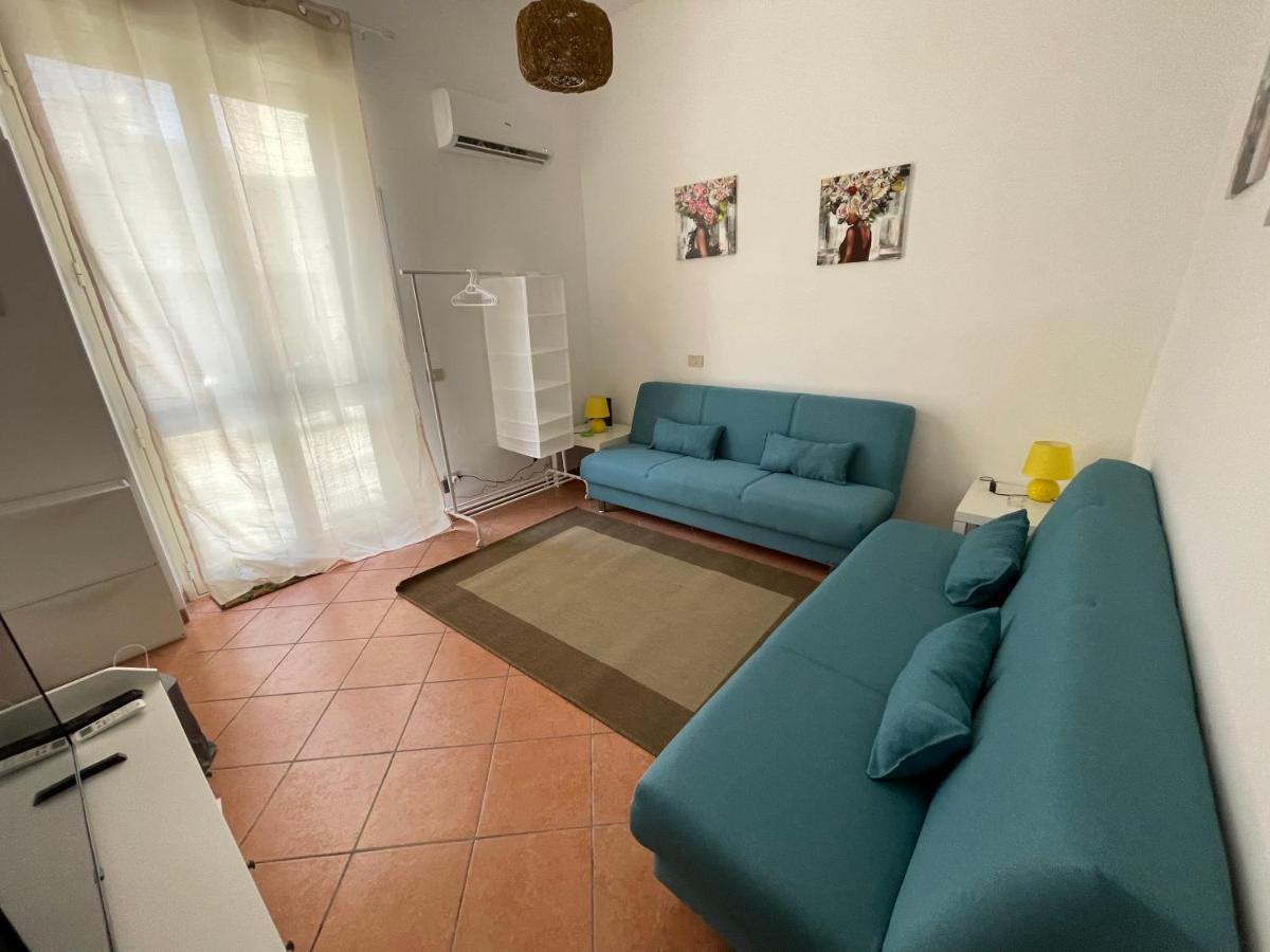 Casa Vacanze Baglio Barcellona Mondello Palermo Bagian luar foto